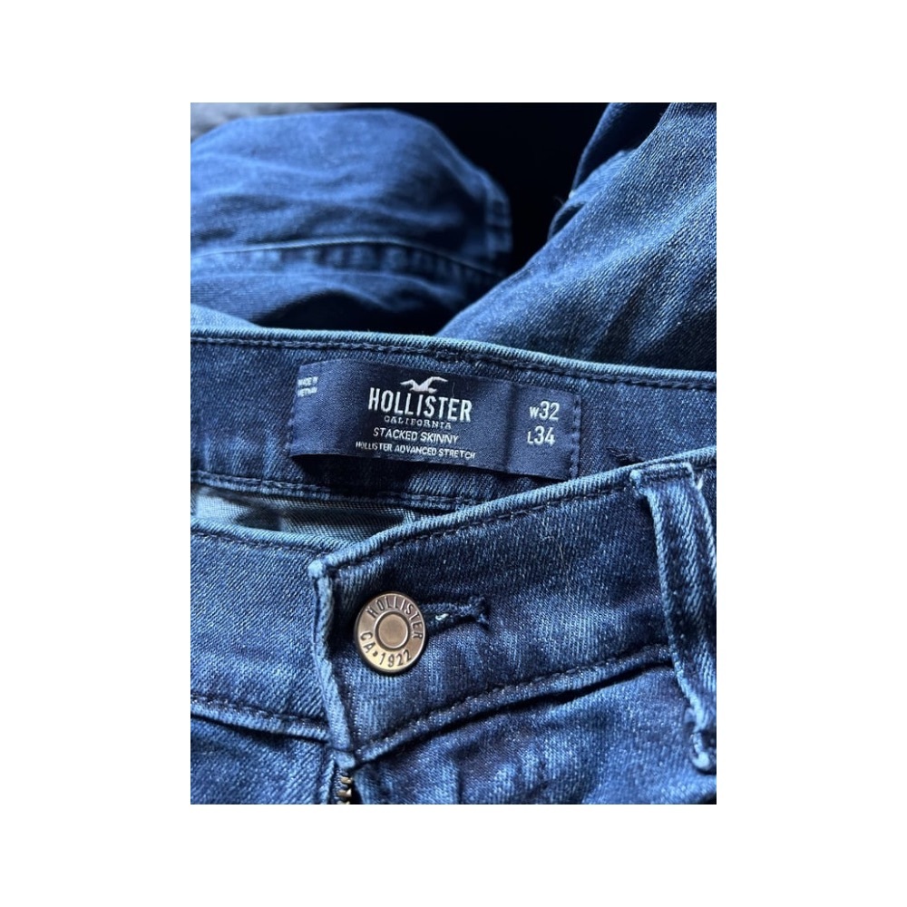 Hollister Men's Stacked Skinny Blue Jeans